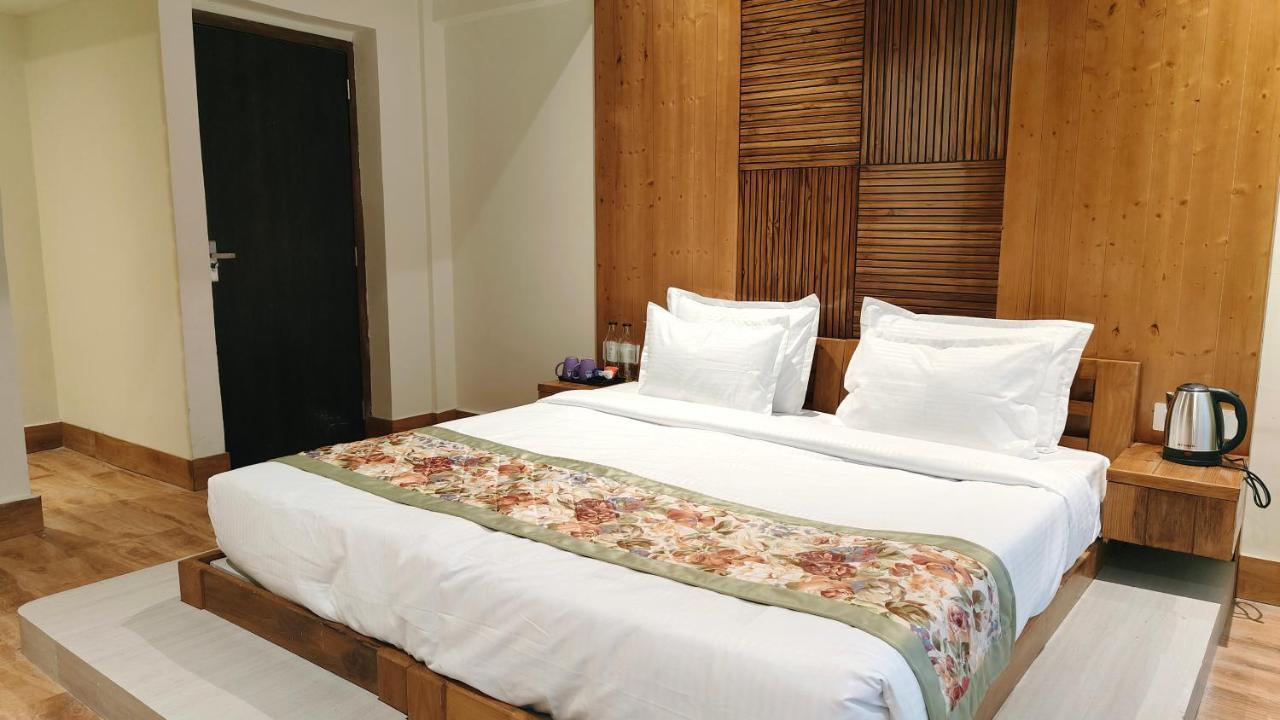 Mount Polaris Suites & Spa Kalimpong Exteriör bild