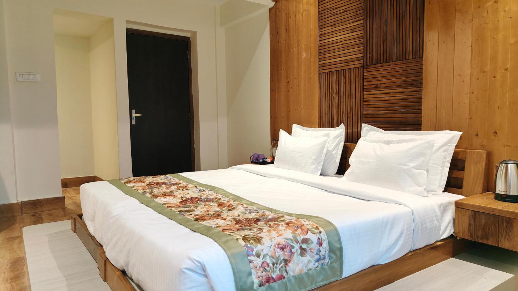 Mount Polaris Suites & Spa Kalimpong Exteriör bild