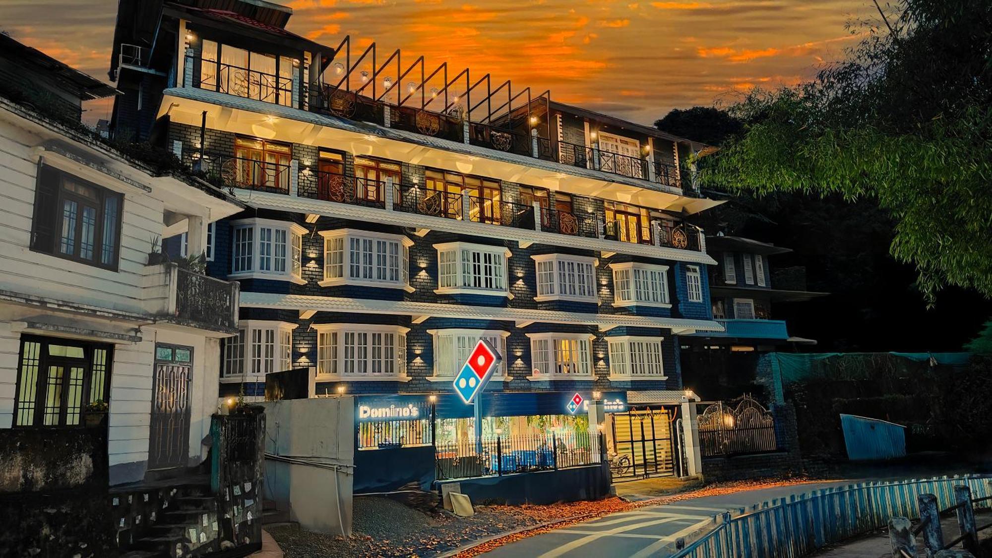 Mount Polaris Suites & Spa Kalimpong Exteriör bild